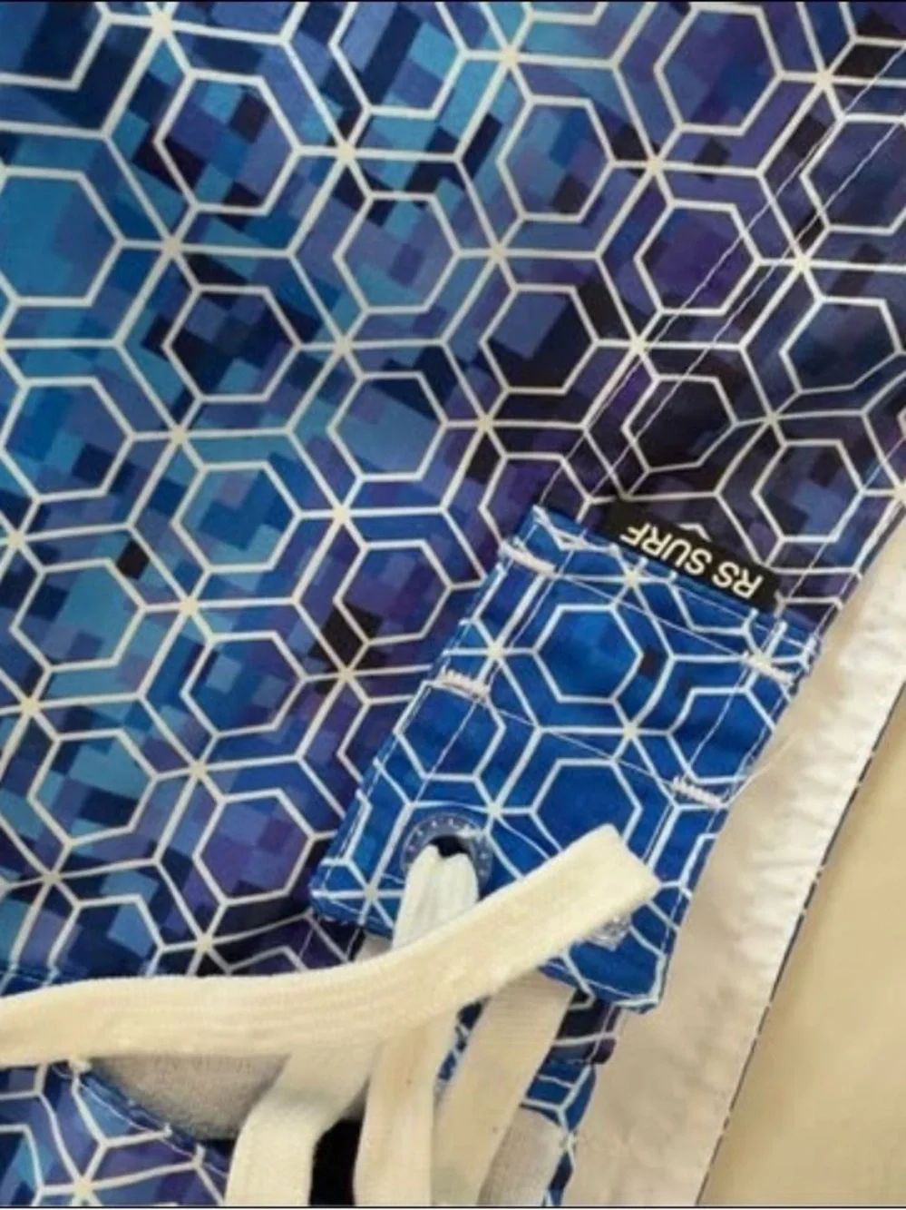Men's 32” Blue Geometric Board Shorts with Drawstring velcro rs surf